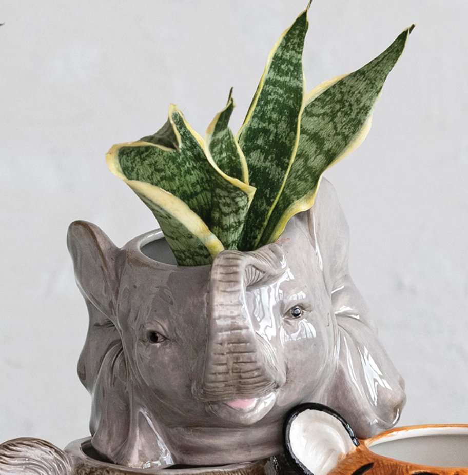 Ceramic Elephant Head Planter, Grey (Holds 6" Pot)